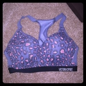VS sports bra